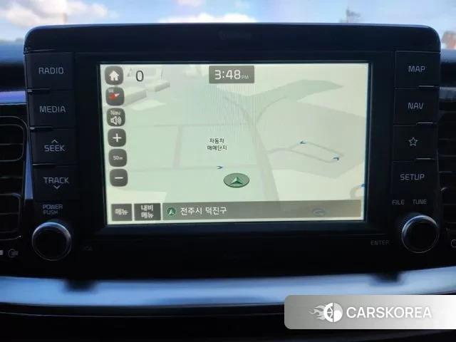 Kia Stonic 2018 Белый из Кореи, фото 3