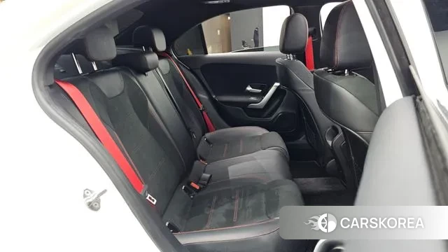 Mercedes-Benz A-Class W177 2021 Белый из Кореи, фото 3