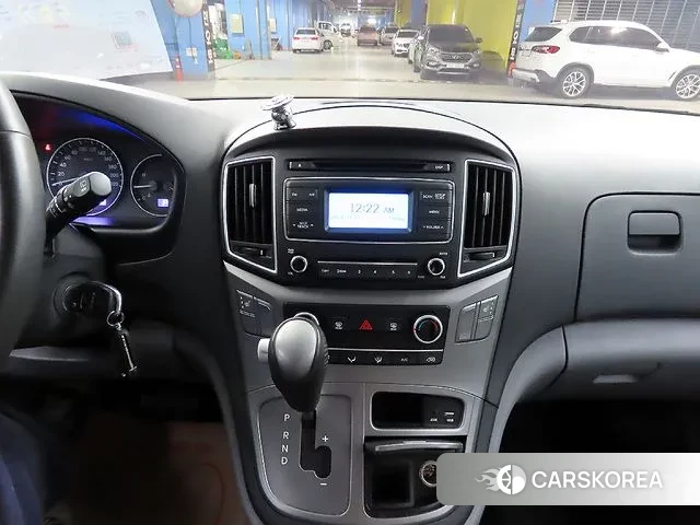 Hyundai The New Grand Starex 2019 Серебряный из Кореи, фото 3