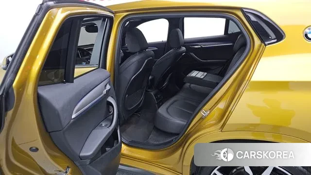 BMW X2 (F39) 2020 Желтый из Кореи, фото 3