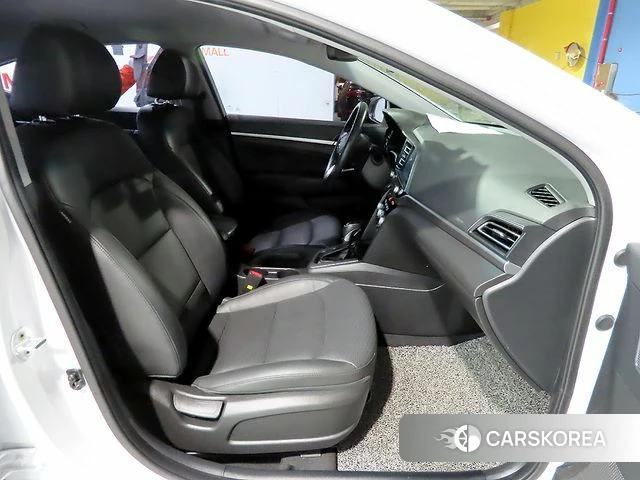 Hyundai The New Avante AD 2019 Белый из Кореи, фото 3