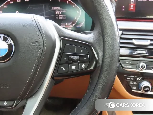 BMW 5 Series (G30) 2019 Черный из Кореи, фото 3