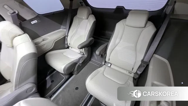 Kia The New Carnival 4th Generation 2025 Белый из Кореи, фото 3