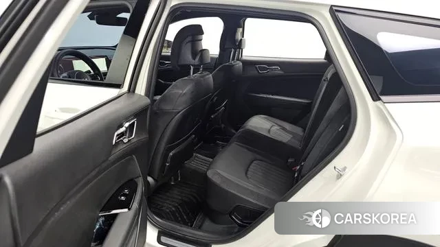 Kia Sportage 5th Generation Hybrid 2024 Белый из Кореи, фото 3