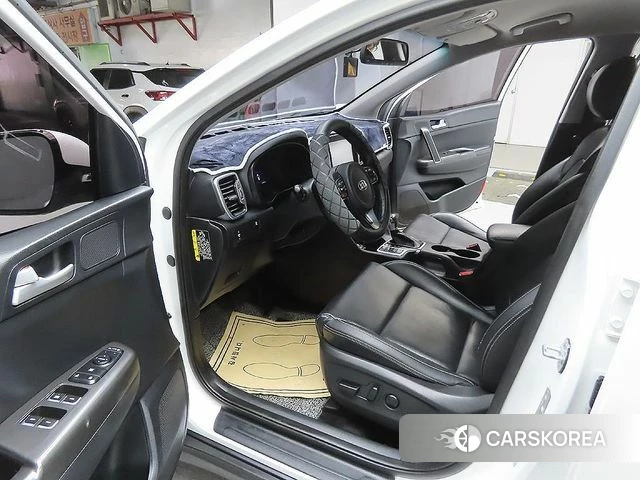 Kia Sportage 4th Generation 2018 Белый из Кореи, фото 3