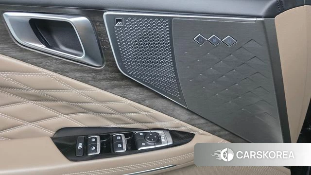 Kia K8 Hybrid 2024 Черный из Кореи, фото 3