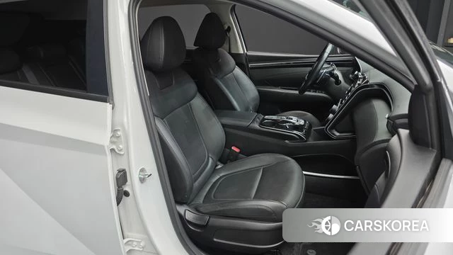 Hyundai Tucson (NX4) 2021 Белый из Кореи, фото 3