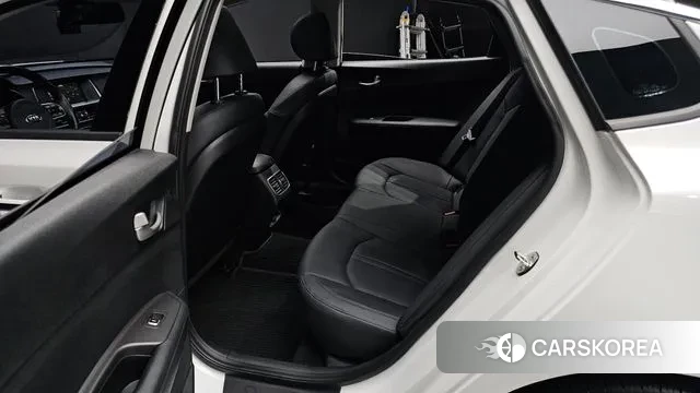 Kia K5 second generation 2018 Белый из Кореи, фото 3