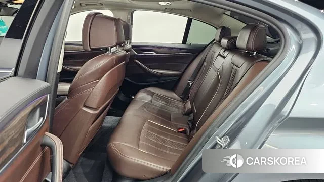 BMW 5 Series (G30) 2019 Серый из Кореи, фото 3