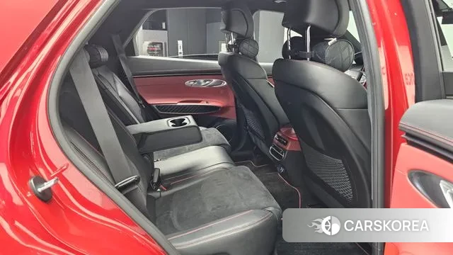 Genesis GV70 2022 Красный из Кореи, фото 3