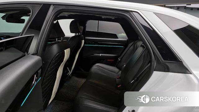 Hyundai Grandeur (GN7) 2023 Белый из Кореи, фото 3