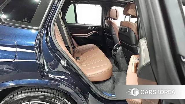 BMW X5 (G05) 2024 Черный из Кореи, фото 3