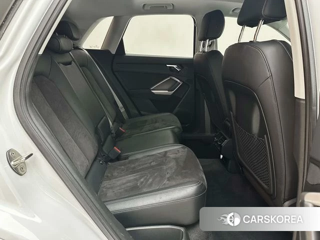 Audi Q3 2021 Белый из Китая, фото 3