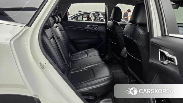 Kia Sportage 5th Generation 2021 Белый из Кореи, фото 3