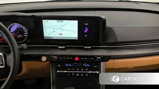Kia Carnival 4th generation 2023 Белый из Кореи, фото 3