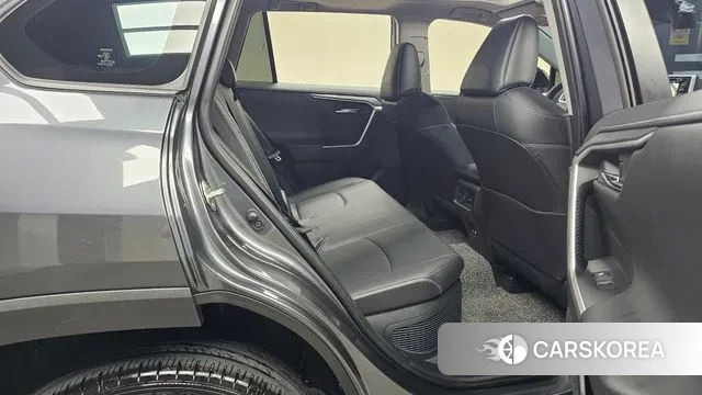 Toyota RAV4 5th Generation 2022 Серый из Кореи, фото 3