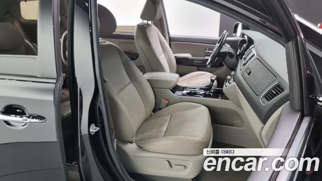 Kia The New Carnival 2019 Черный из Кореи, фото 3