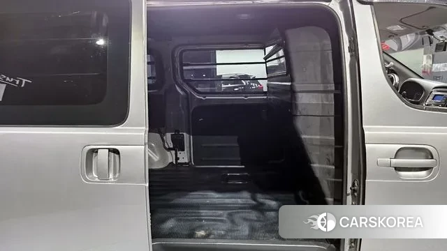 Hyundai The New Grand Starex 2019 Серебряный из Кореи, фото 3