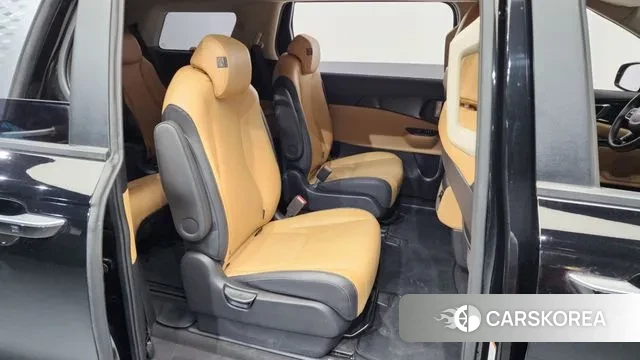 Kia Carnival 4th generation 2023 Черный из Кореи, фото 3