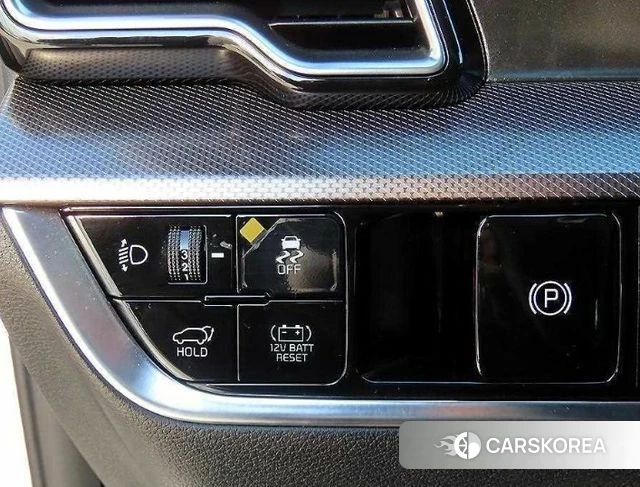Kia Sportage 5th Generation Hybrid 2023 Белый из Кореи, фото 3