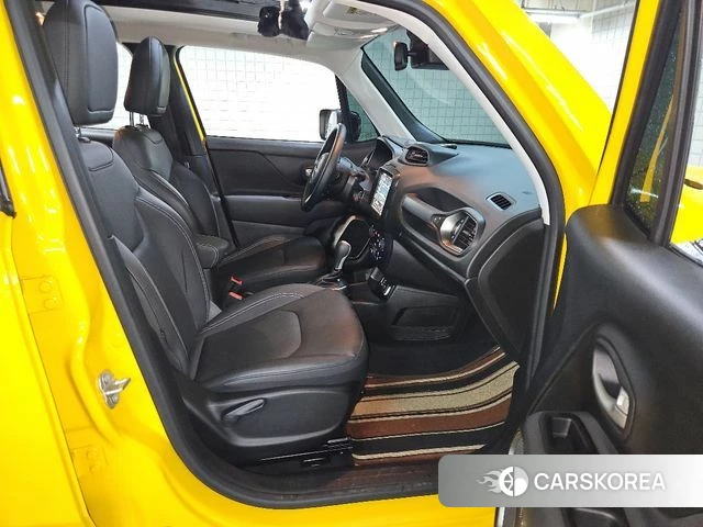 Jeep Renegade 2023 Желтый из Кореи, фото 3