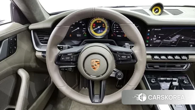 Porsche 911(992) 2022 Серебряный из Кореи, фото 3