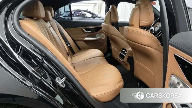 Mercedes-Benz E-Class W214 2025 Черный из Кореи, фото 3