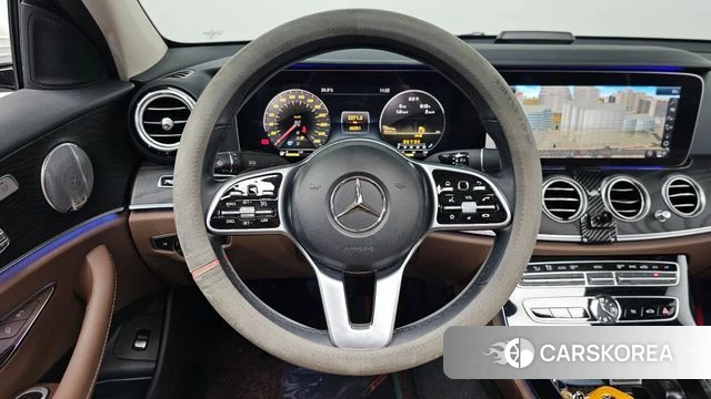Mercedes-Benz E-Class W213 2018 Белый из Кореи, фото 3