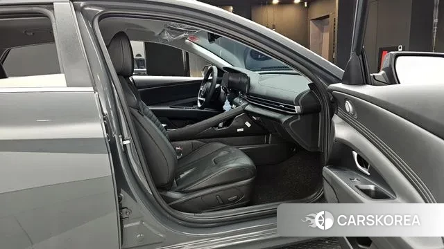 Hyundai The New Avante (CN7) 2025 Серый из Кореи, фото 3