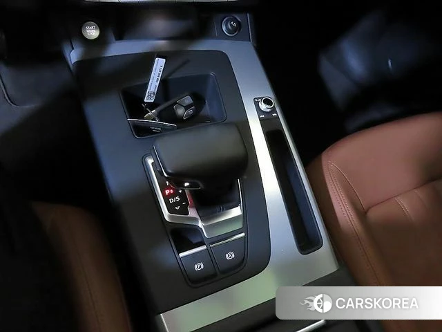 Audi Q5 (FY) 2023 Белый из Кореи, фото 3