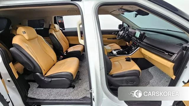 Kia Carnival 4th generation 2023 Белый из Кореи, фото 3