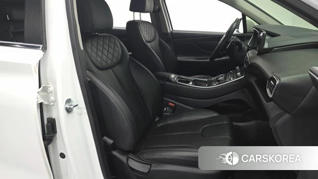 Hyundai The New Santa Fe 2022 Белый из Кореи, фото 3