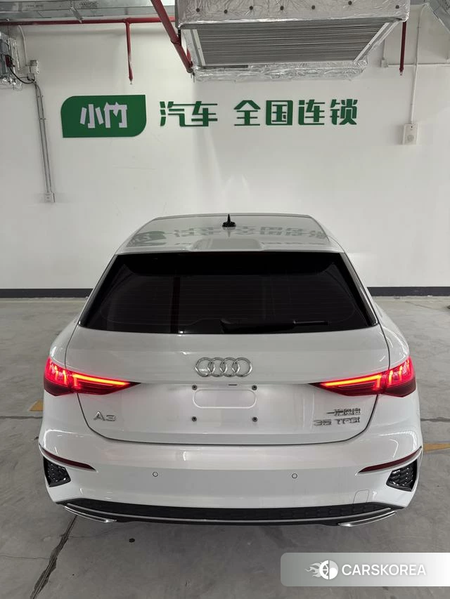 Audi A3 2023 Белый из Китая, фото 3