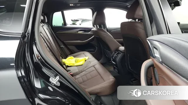 BMW X4 (G02) 2025 Черный из Кореи, фото 3