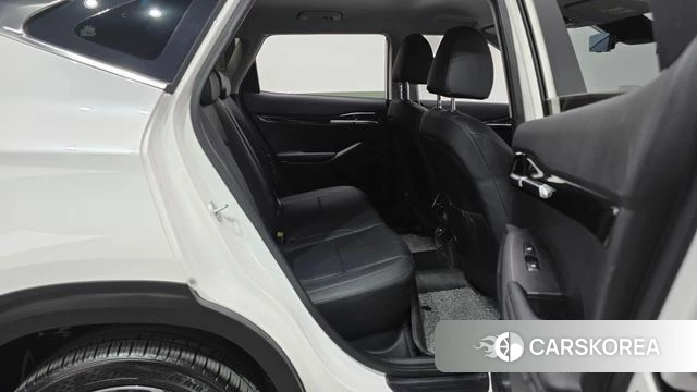 Kia Seltos 2022 Белый из Кореи, фото 3