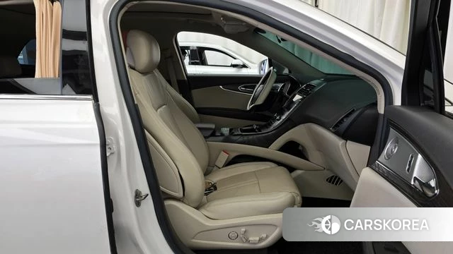 Lincoln Nautilus First generation 2019 Белый из Кореи, фото 3