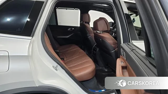 BMW X5 (G05) 2023 Белый из Кореи, фото 3