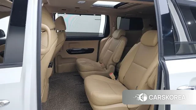 Kia The New Carnival 2019 Белый из Кореи, фото 3