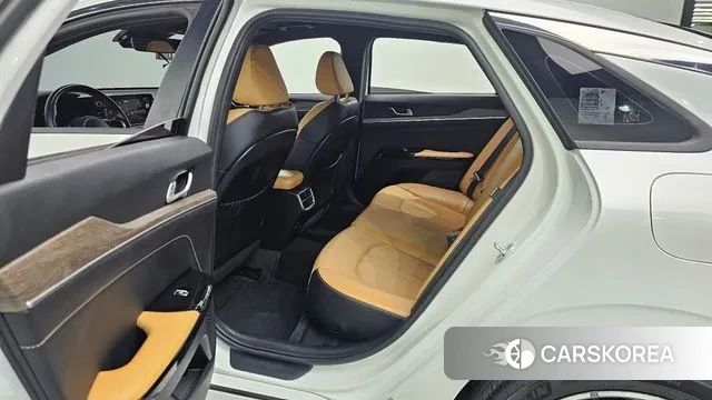 Kia K5 3rd generation 2021 Белый из Кореи, фото 3