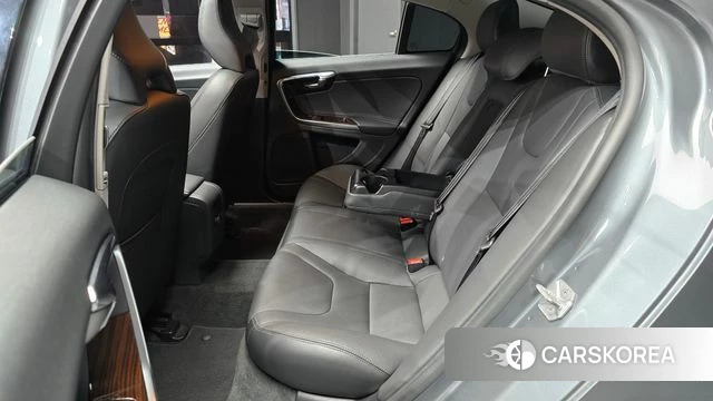 Volvo S60 2018 Серый из Кореи, фото 3