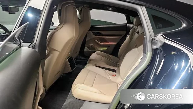 Porsche Taycan 2022 Черный из Кореи, фото 3