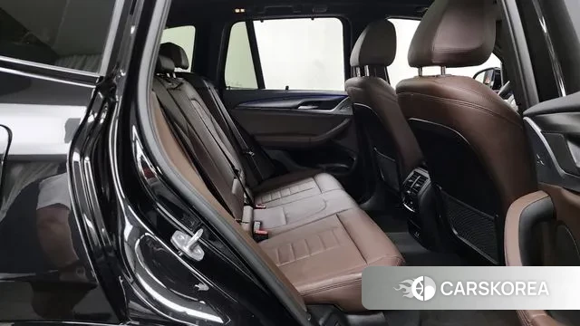 BMW X3 (G01) 2022 Черный из Кореи, фото 3