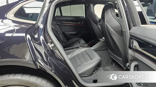 Porsche Panamera (972) 2025 Черный из Кореи, фото 3