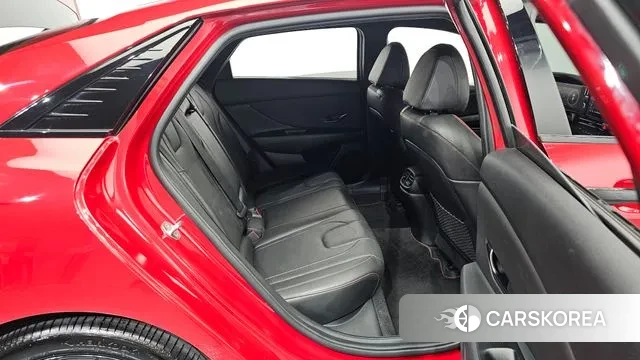 Hyundai Avante (CN7) 2021 Красный из Кореи, фото 3