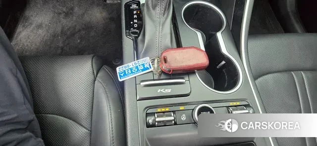 Kia K5 3rd generation 2021 Жемчужный цвет из Кореи, фото 3