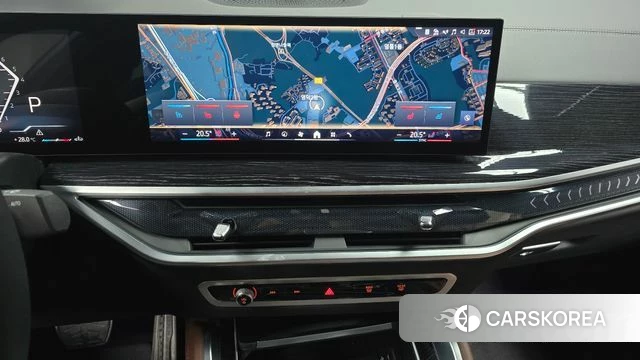 BMW X6 (G06) 2024 Белый из Кореи, фото 3