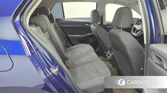 Volkswagen Golf 8th Generation 2022 Синий из Кореи, фото 3