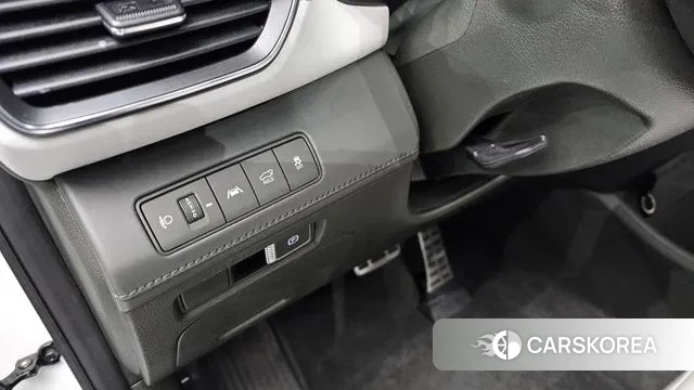 Hyundai The New Santa Fe 2022 Белый из Кореи, фото 3