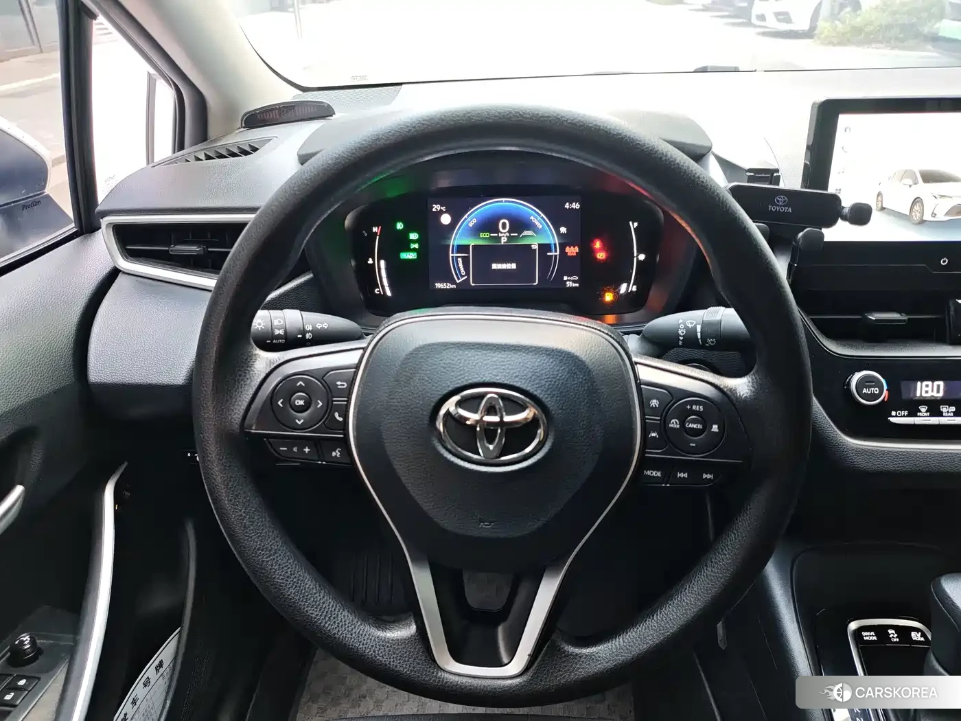 Toyota Corolla 2025 Белый из Китая, фото 3