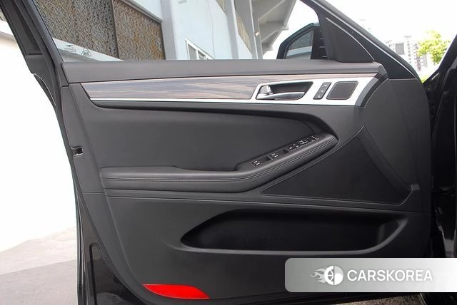 Genesis G80 2019 Черный из Кореи, фото 3
